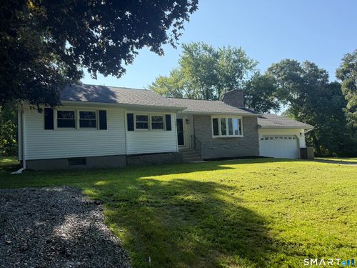 15 Susie Ave, Moosup, CT, 06354-1416 | Card Image