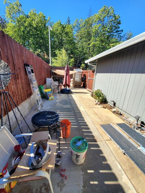 1011 North Blvd, Shasta Lake, CA, 96019-9543 | Card Image