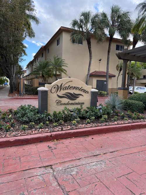 apt-202-8240 Sw 149th Ct, Miami, FL, 33193-3102 | Card Image