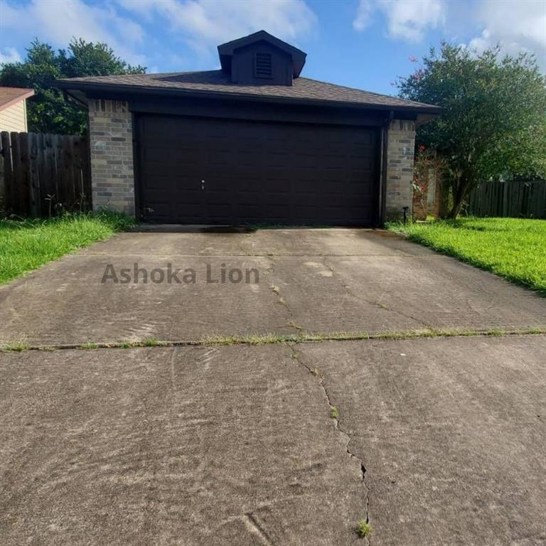 Heatherock Cir, Sugar Land, TX 77479