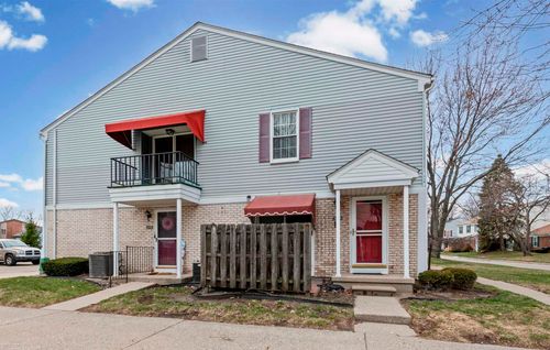 24704 Meadow Ln, Harrison Township, MI, 48045-3134 | Card Image