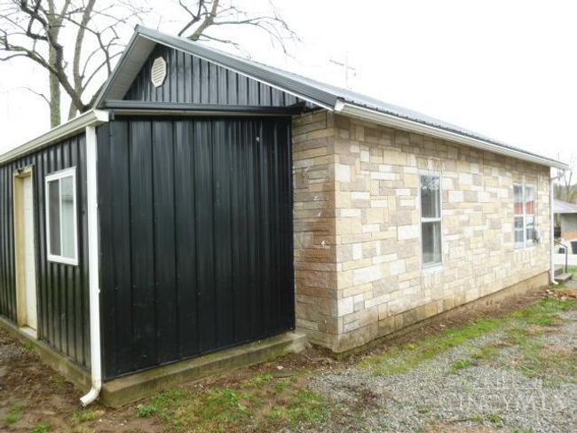 605 E 7 Th St, House other with 1 bedrooms, 1 bathrooms and null parking in Manchester OH | Image 4