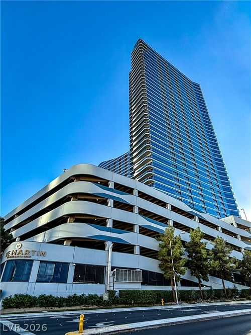 3810-4471 Dean Martin Dr, Las Vegas, NV, 89103-4116 | Card Image