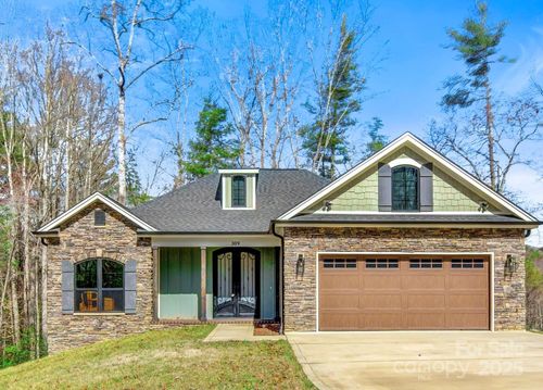 309 Sassafras Ct, Lenoir, NC, 28645-9740 | Card Image