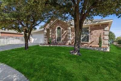 9805 Garden Court, House other with 4 bedrooms, 2 bathrooms and null parking in Denton TX | Image 1