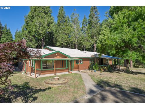 5771 Strickland Canyon Rd, Tenmile, OR, 97481-9718 | Card Image