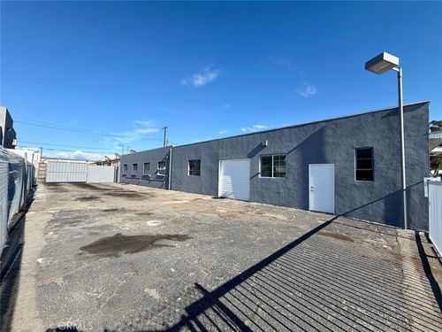 4401 Firestone Blvd, South Gate, CA, 90280-3320 | Card Image