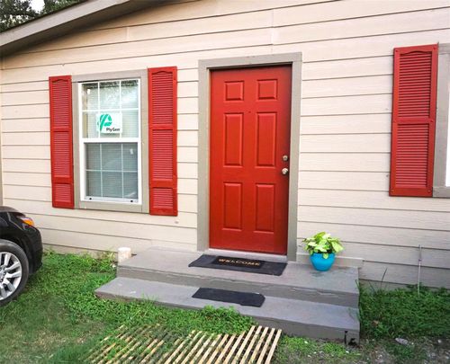 a-5114 Laura Koppe Rd, Houston, TX, 77016-5236 | Card Image