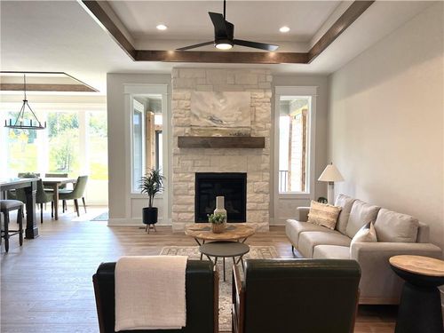 11562 S Olathe View Rd, Olathe, KS, 66061-5021 | Card Image