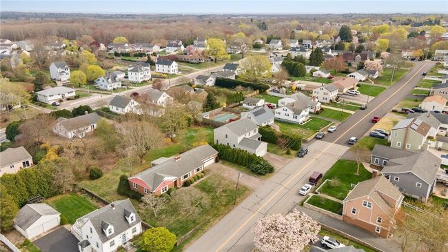 21 Top St, House other with 3 bedrooms, 3 bathrooms and 8 parking in Westerly RI | Image 45
