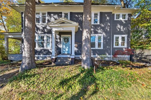 201 Lincoln Park Dr, Syracuse, NY, 13203-3141 | Card Image