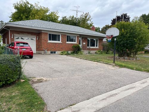 16 Rowanwood Ave, Brantford, ON, N3S7B6 | Card Image