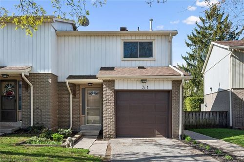 31-51 Paulander Dr, Kitchener, ON, N2M5E5 | Card Image