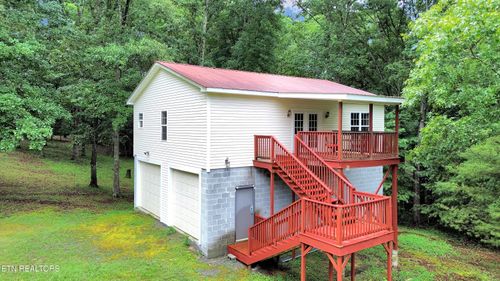 865 Ewing Rd, Spring City, TN, 37381-8107 | Card Image