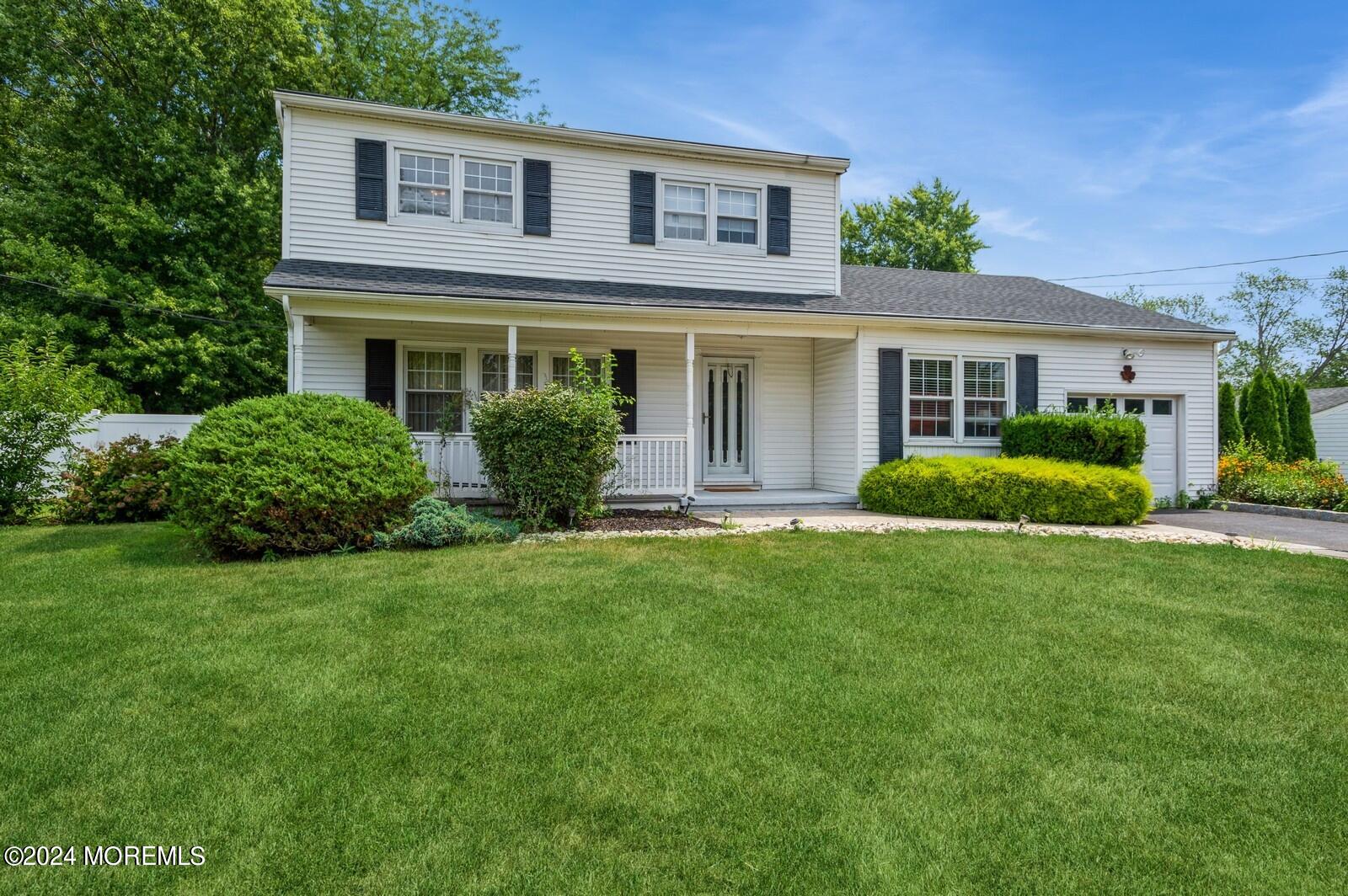 Whitman Blvd, Manalapan, NJ 07726