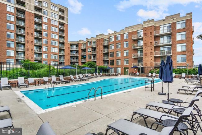 UNIT-1050 - 3650 S Glebe Rd, Condo with 2 bedrooms, 2 bathrooms and null parking in ARLINGTON VA | Image 42