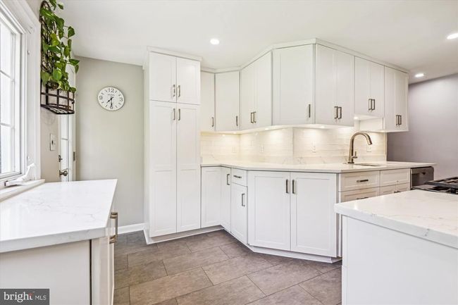 1402 Ruxton Rd, House other with 3 bedrooms, 2 bathrooms and null parking in BALTIMORE MD | Image 10