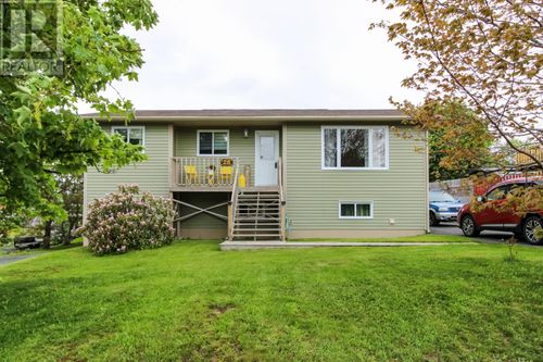 28 Swansborough Hts, Conception Bay South, NL, A1W4R9 | Card Image