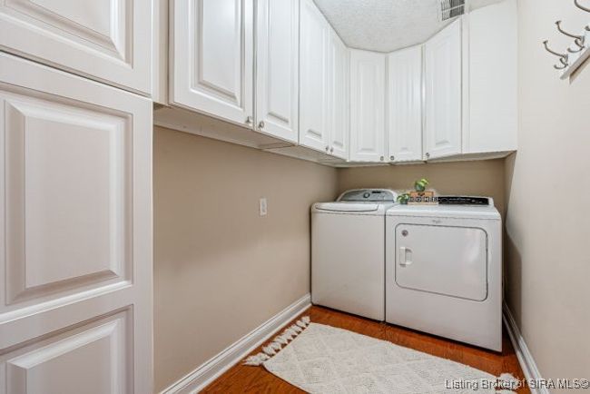 126 Magnolia Dr, Condo with 2 bedrooms, 2 bathrooms and null parking in Scottsburg IN | Image 33