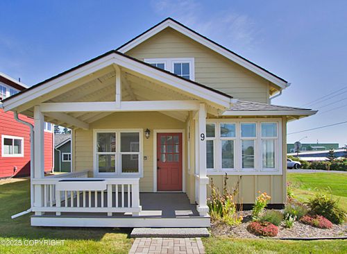 apt-9-210 Ohlson Ln, Homer, AK, 99603-7800 | Card Image