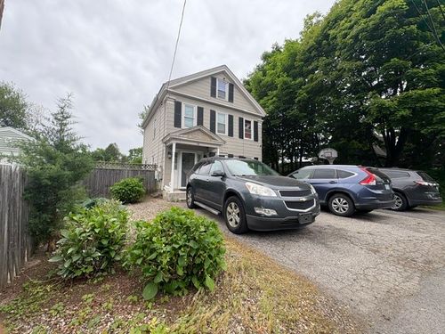 74 Allen Ave, North Providence, RI, 02911-1917 | Card Image
