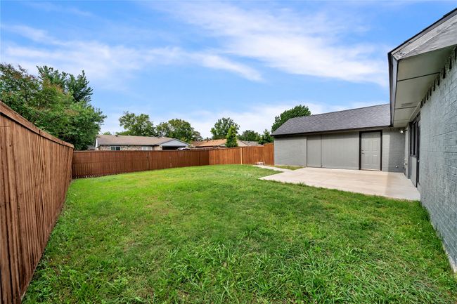 View of yard featuring a patio | Image 27