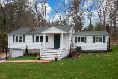 36 Mount Vernon St, North Reading, MA, 01864-2545 | Card Image
