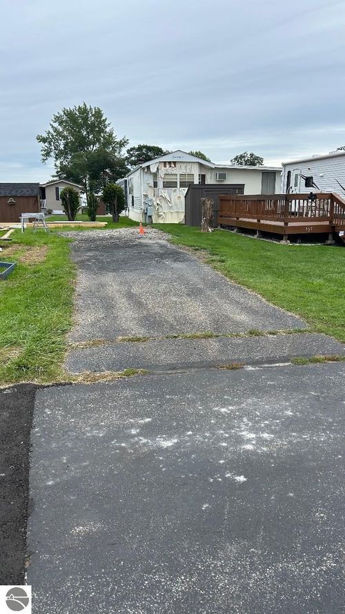 3675 E Michigan Ave, Au Gres, MI, 48703-9795 | Card Image