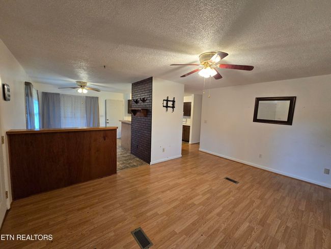 288 Machine Branch Rd, House other with 3 bedrooms, 2 bathrooms and null parking in Ewing VA | Image 7