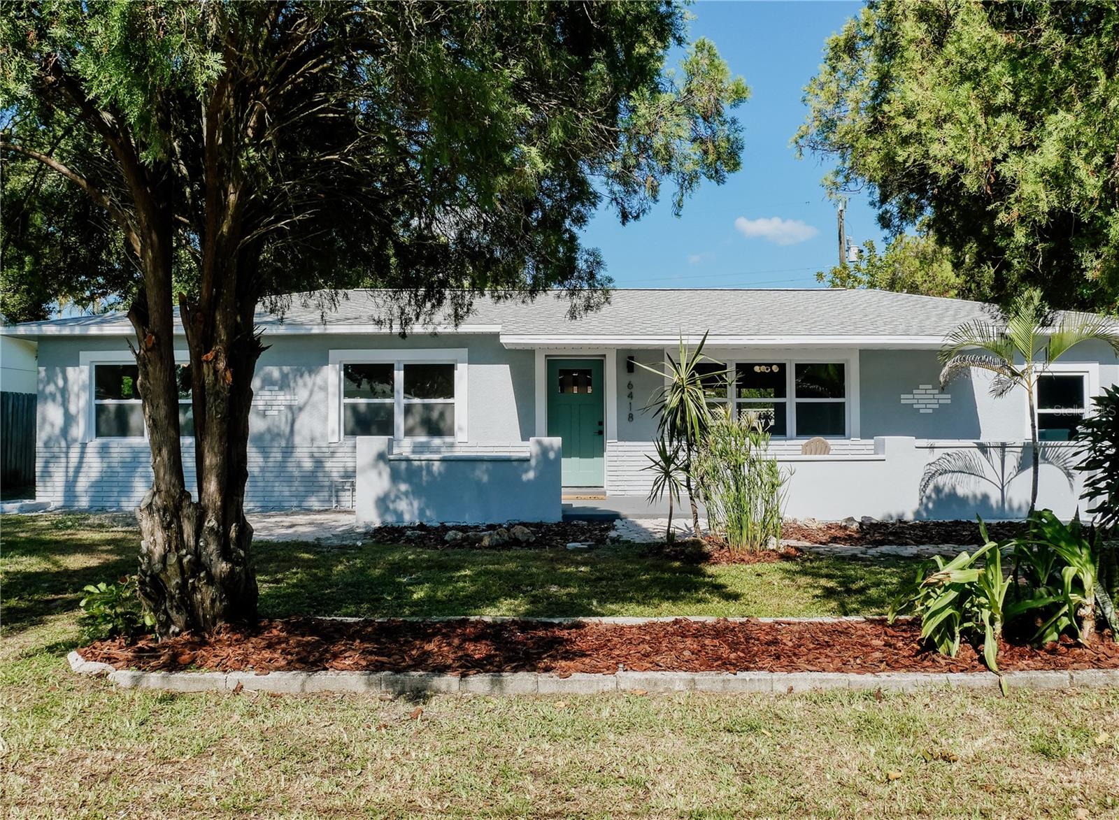 14th St, Saint Petersburg, FL 33702