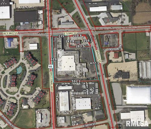 5202 N Brady St, Davenport, IA, 52806-3940 | Card Image