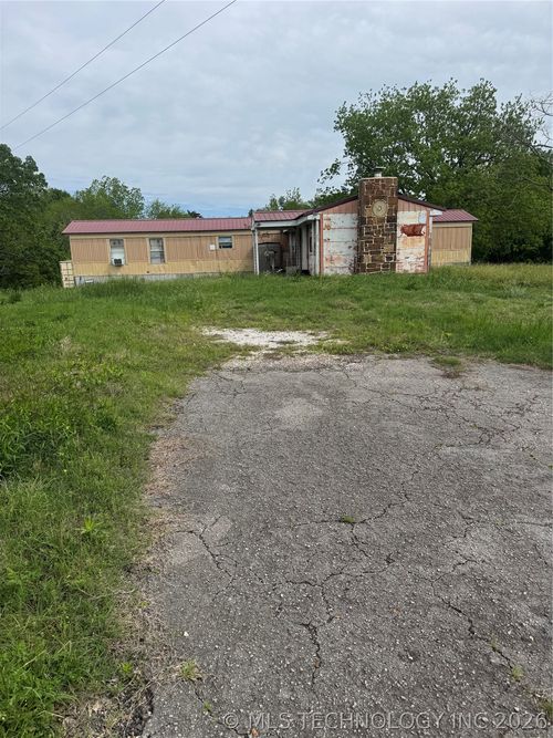 11324 E Highway 64, Webbers Falls, OK, 74470-4605 | Card Image