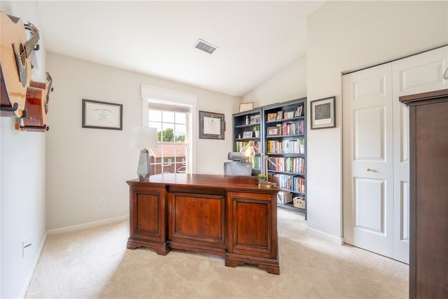 113 Unity Sq, Townhouse with 3 bedrooms, 3 bathrooms and 2 parking in Unity Twp PA | Image 23