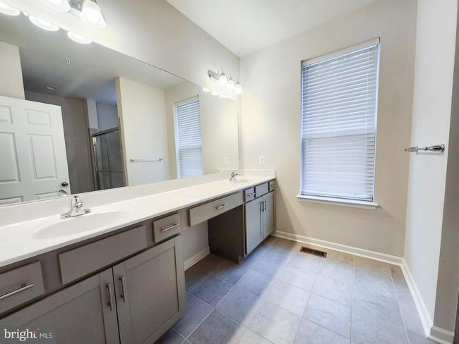 11521 Beacon Hill Ct, House other with 4 bedrooms, 3 bathrooms and null parking in SWAN POINT MD | Image 12