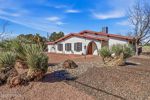 3005 Ronna Dr, Las Cruces, NM, 88001-7531 | Card Image