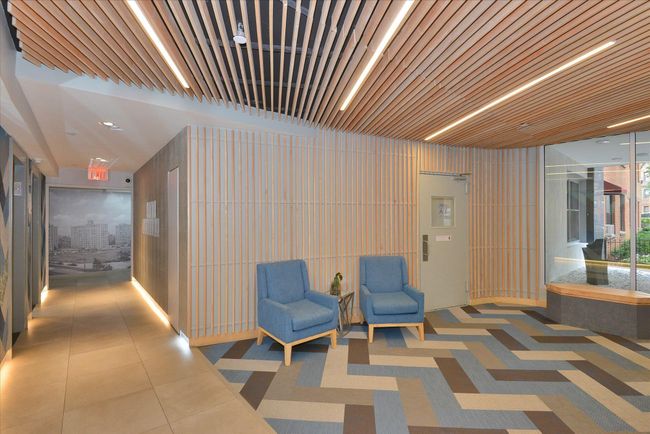 View of lobby | Image 20