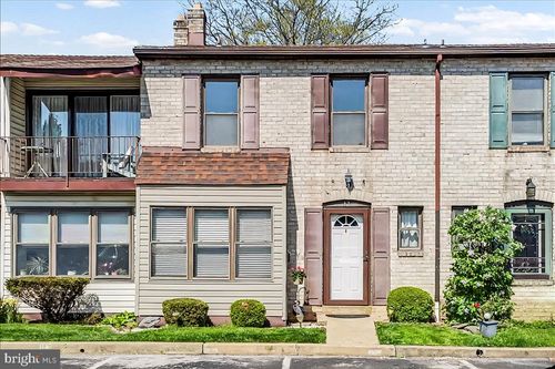 11-11 West Ct, WILMINGTON, DE, 19810-2534 | Card Image