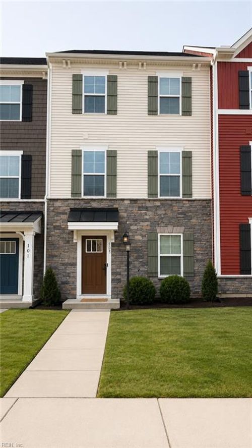 105 Spring Grove Way, Smithfield, VA, 23430-6386 | Card Image