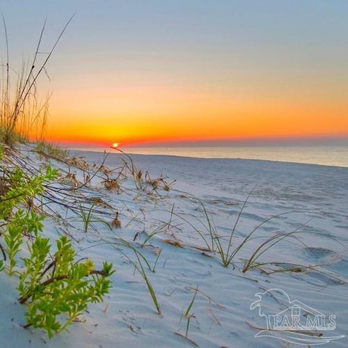 1-1401 Tina Dr, Navarre, FL, 32566-7205 | Card Image
