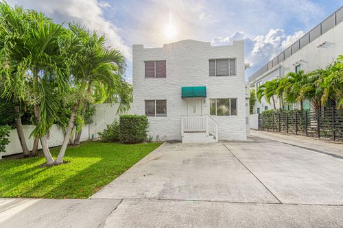 1-110 Ne 16th Ter, Fort Lauderdale, FL, 33301-3831 | Card Image