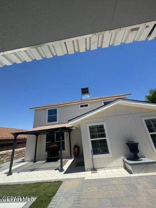 14032 Tierra Creel Ln, El Paso, TX, 79938-4382 | Card Image