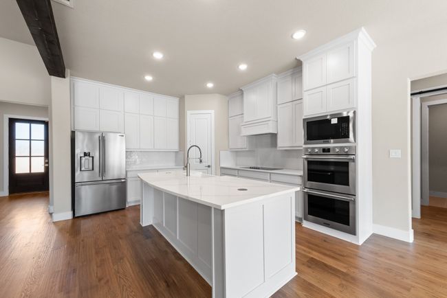 1040 Julian Dr, House other with 4 bedrooms, 3 bathrooms and null parking in Van Alstyne TX | Image 12