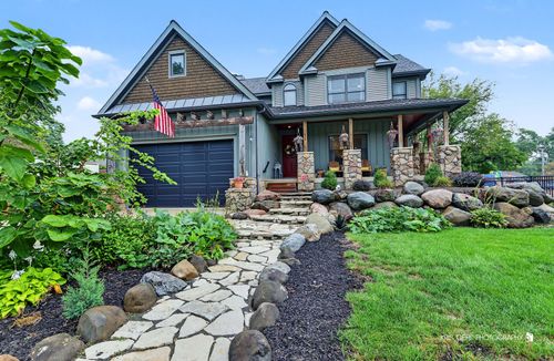 3508 Washington St, Mchenry, IL, 60050-4457 | Card Image