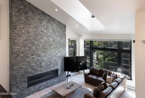 c-5-59 Meadow Ln, Beaver Creek, CO, 81620-5617 | Card Image