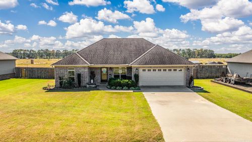 145 Lloyd Henderson Rd, Beebe, AR, 72012-9647 | Card Image