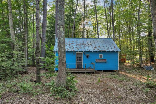 19 Sherwood Forest Dr, Canterbury, NH, 03224-2739 | Card Image