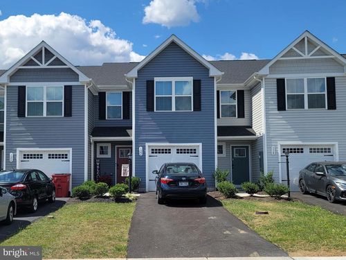 122 Calais Pl, HEDGESVILLE, WV, 25427-7762 | Card Image