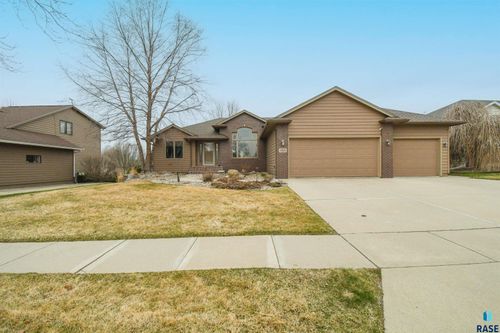 4101 S Florence Ave, Sioux Falls, SD, 57103-7646 | Card Image