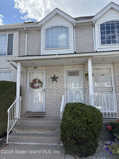 38b Jennifer Pl, Staten Island, NY, 10314 | Card Image