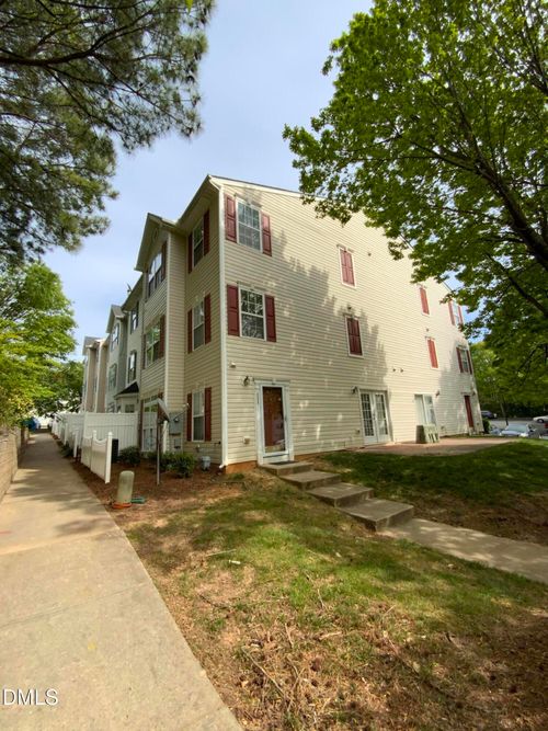 111-3021 Barrymore St, Raleigh, NC, 27603-3375 | Card Image